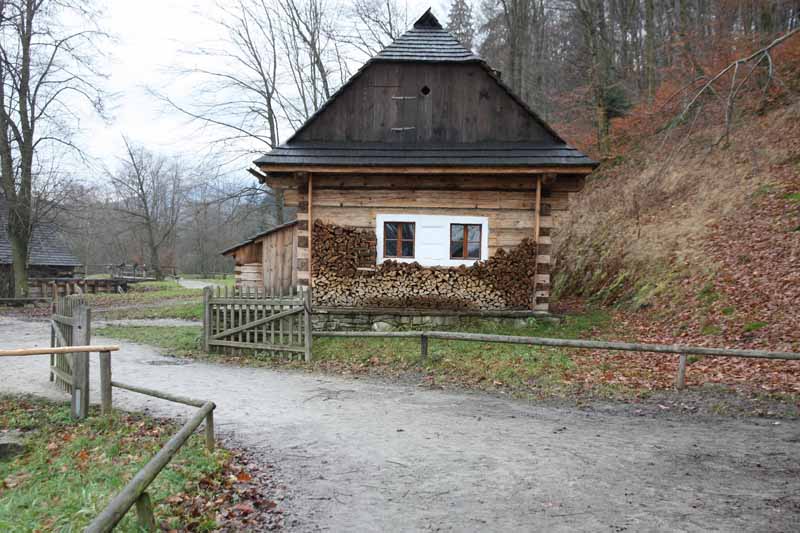 Rožnov_47